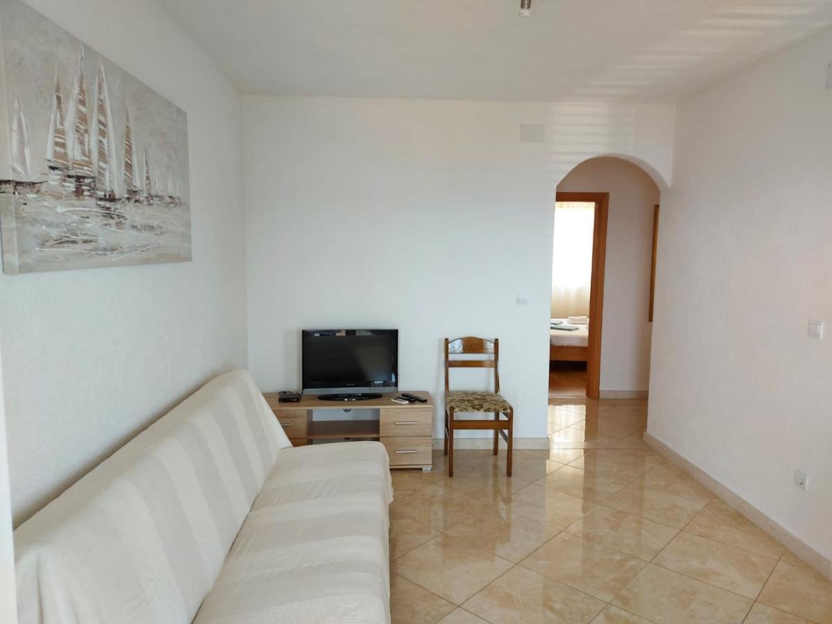 Apartments Gojevic Μπολ Εξωτερικό φωτογραφία