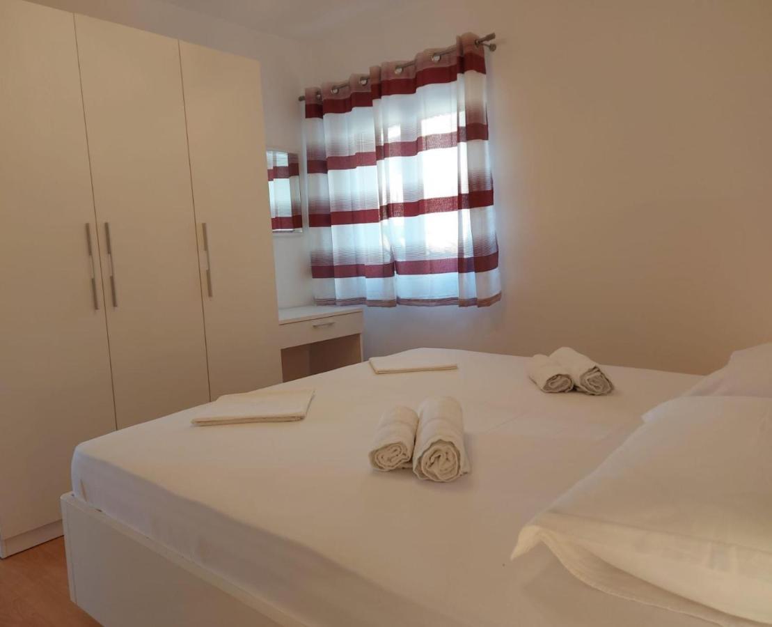 Apartments Gojevic Μπολ Εξωτερικό φωτογραφία