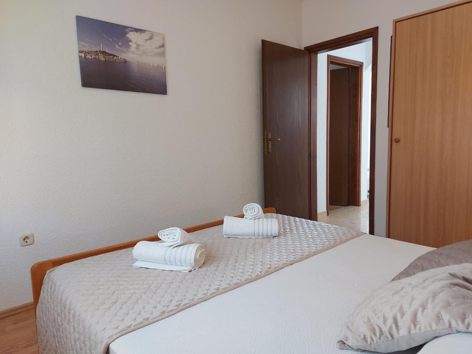 Apartments Gojevic Μπολ Εξωτερικό φωτογραφία
