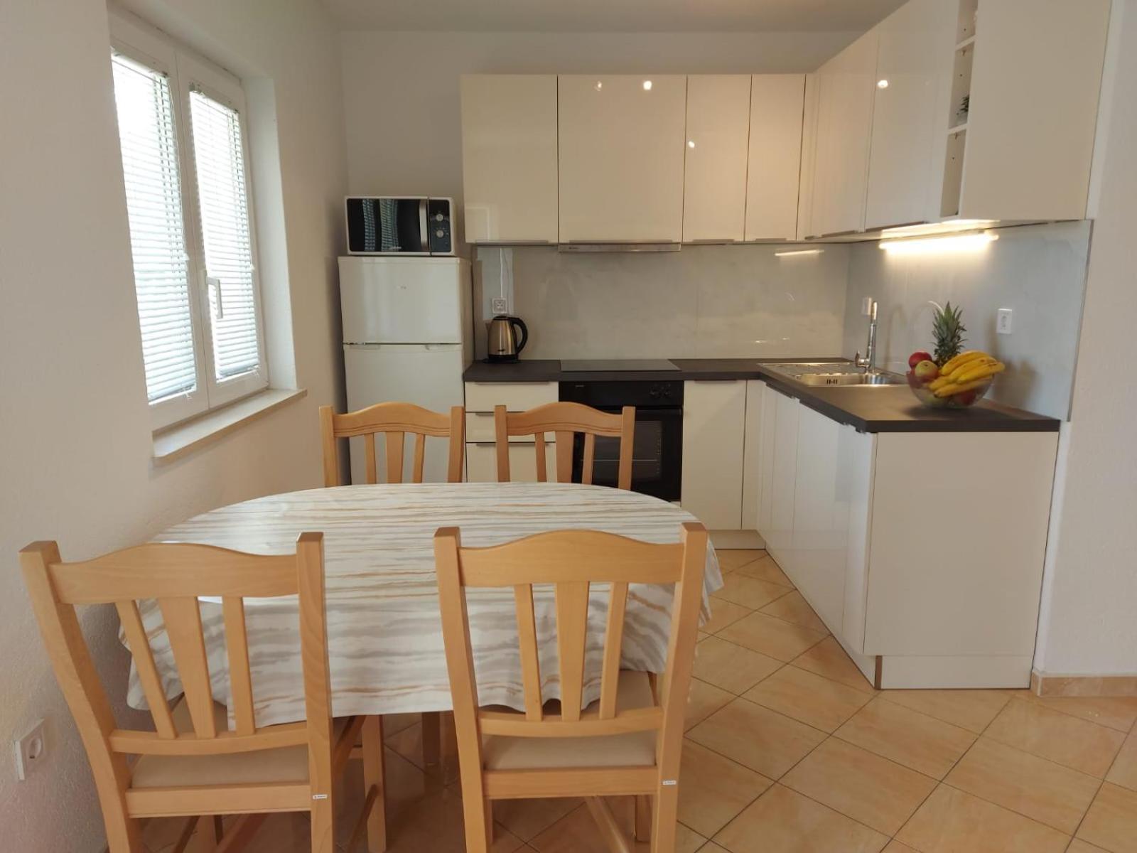 Apartments Gojevic Μπολ Εξωτερικό φωτογραφία
